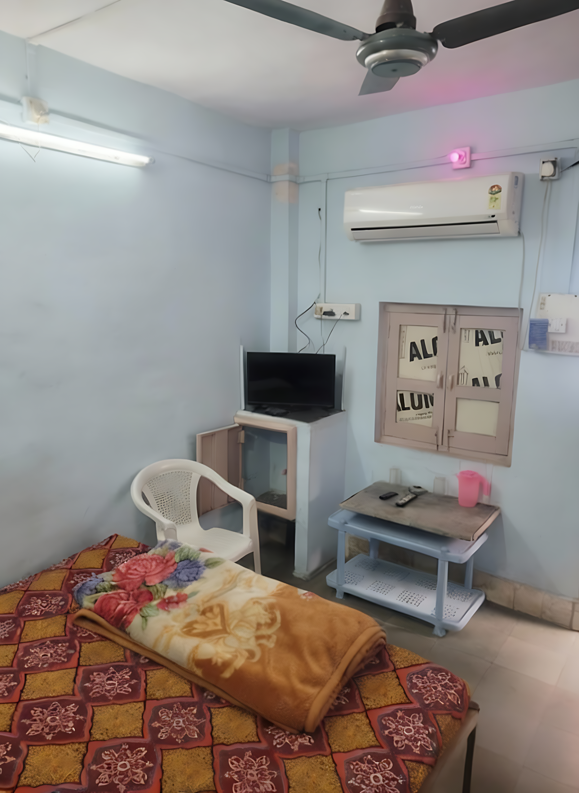 Athithi Guest House Interior